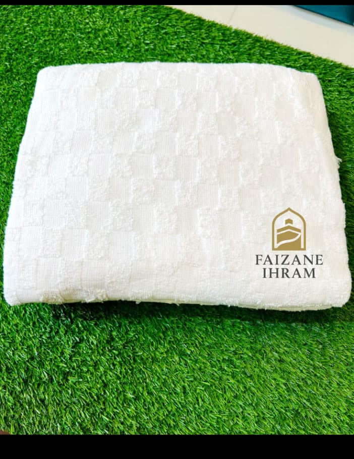 Soft Square Textured Ihram Set