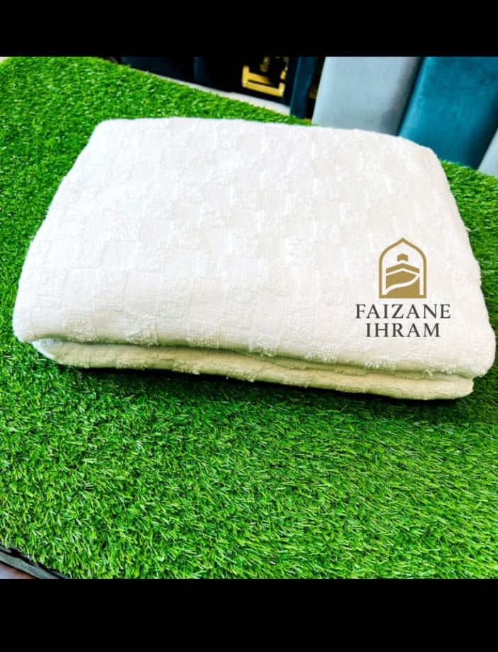 Soft Square Textured Ihram Set